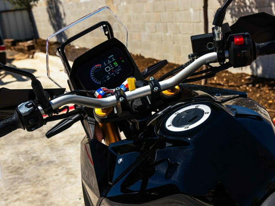 2025 Suzuki V-Strom 800DE