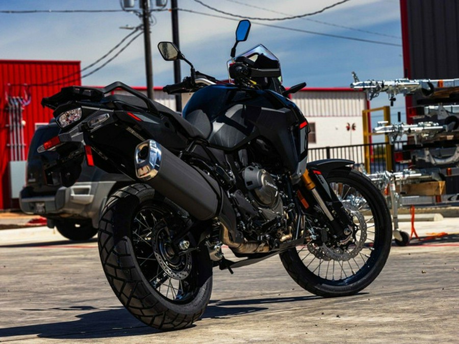 2025 Suzuki V-Strom 800DE