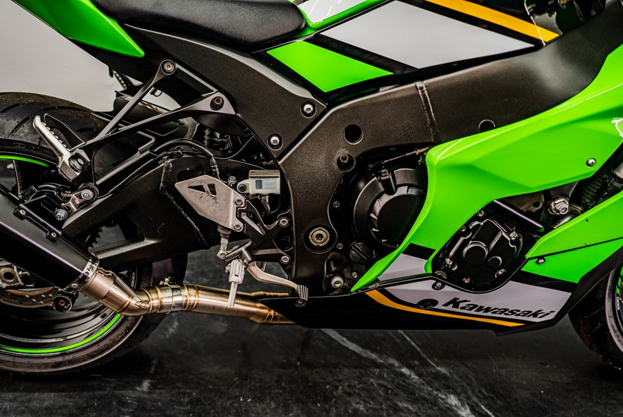 2022 Kawasaki Ninja ZX-10R ABS KRT Edition