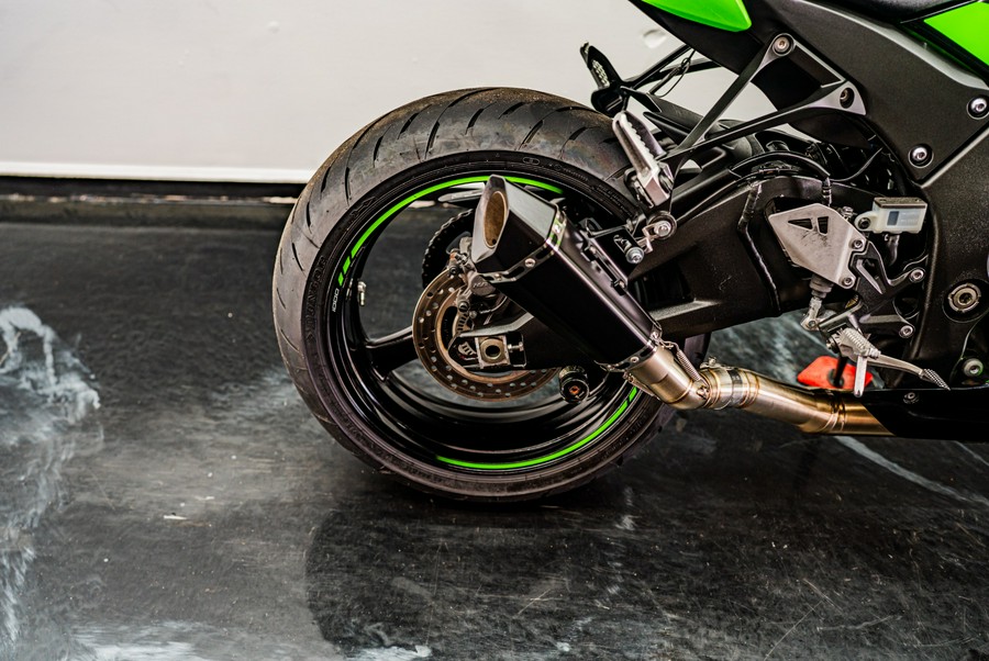 2022 Kawasaki Ninja ZX-10R ABS KRT Edition