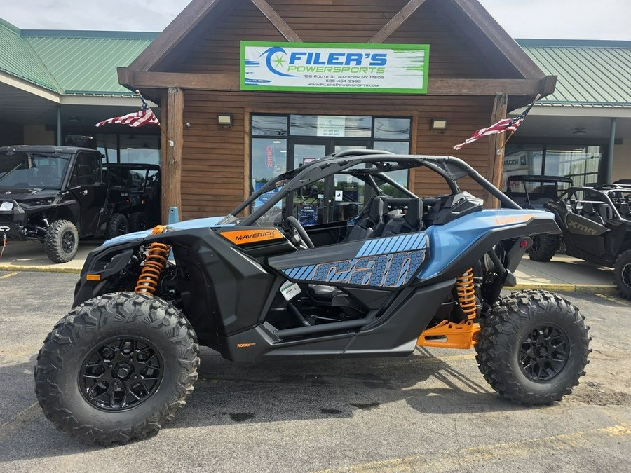 2026 Can-Am® Maverick X3 DS Turbo Scandi Blue & Orange Crush