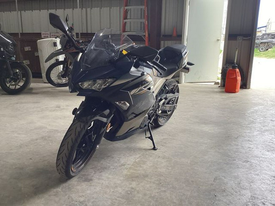 Used 2023 KAWASAKI Ninja 400 Base