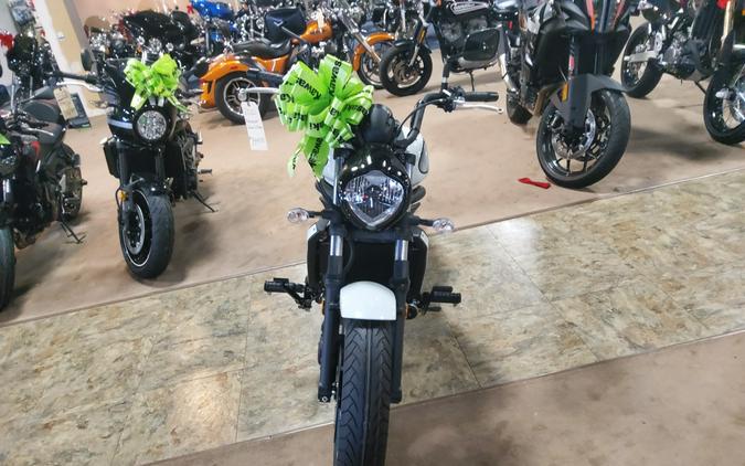 2022 Kawasaki Vulcan® S Base