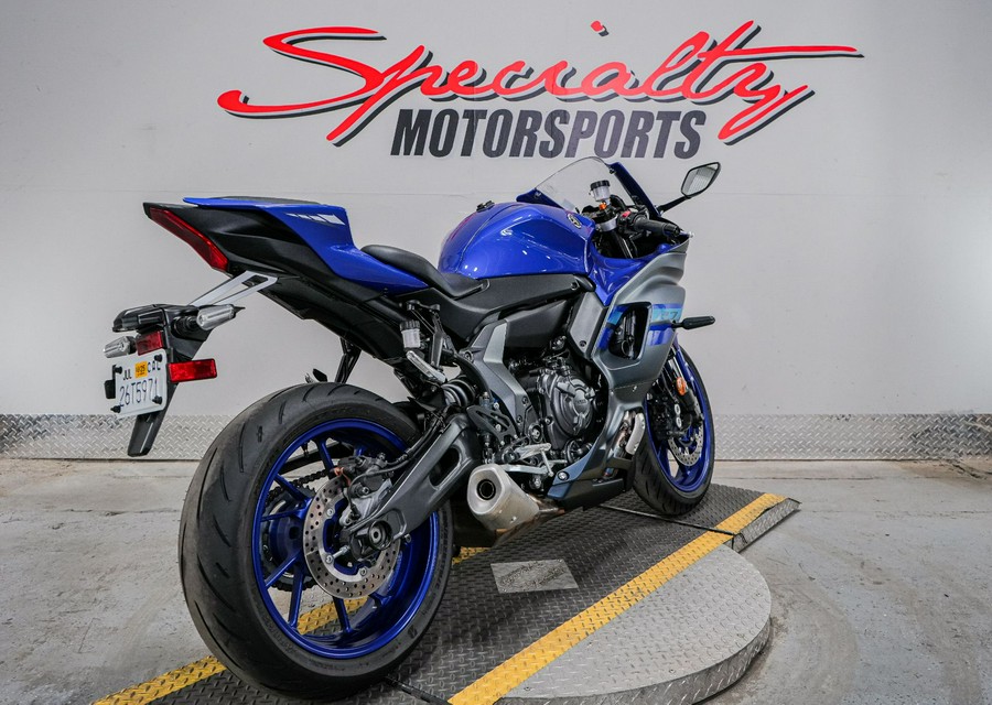 2024 Yamaha YZF-R7