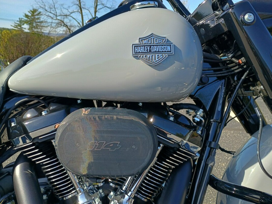 FLHRXS 2025 Road King Special