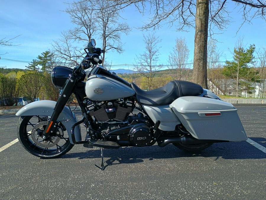 FLHRXS 2025 Road King Special
