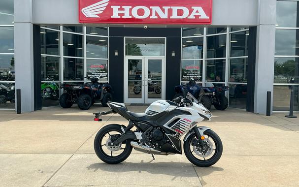 2026 Kawasaki Ninja® 650 ABS