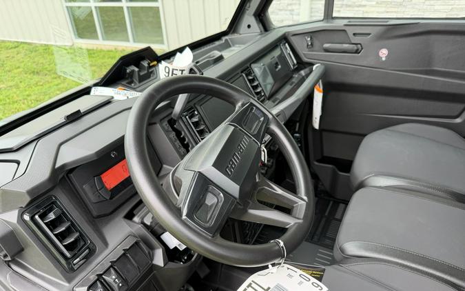 2026 Can-Am Defender MAX XT CAB HD11