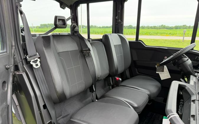 2026 Can-Am Defender MAX XT CAB HD11