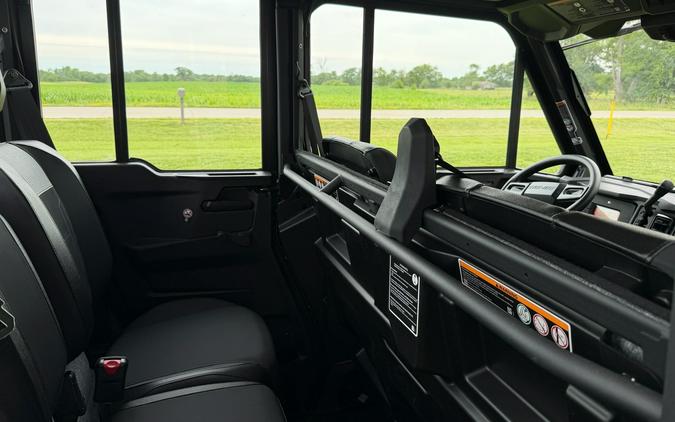 2026 Can-Am Defender MAX XT CAB HD11