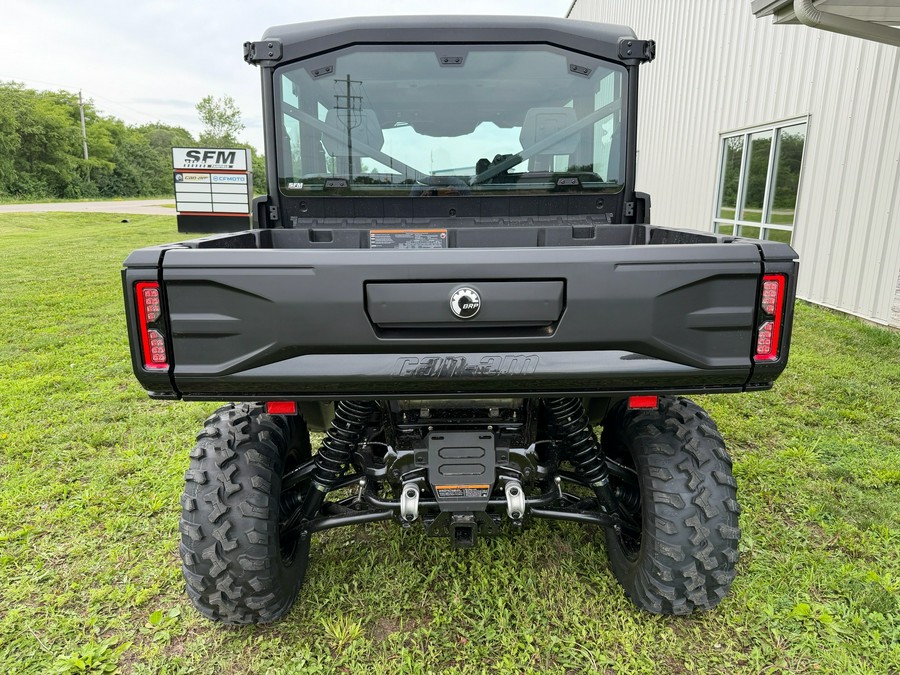 2026 Can-Am Defender MAX XT CAB HD11