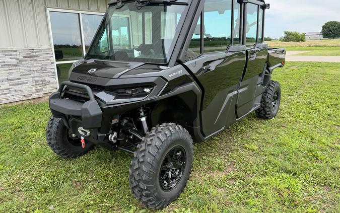 2026 Can-Am Defender MAX XT CAB HD11