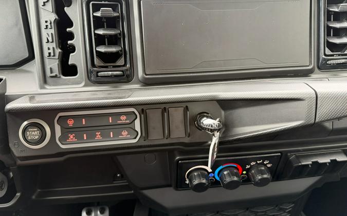 2026 Can-Am Defender MAX XT CAB HD11