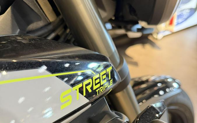 2025 Triumph Street Triple 765 RS - PHANTOM BLACK