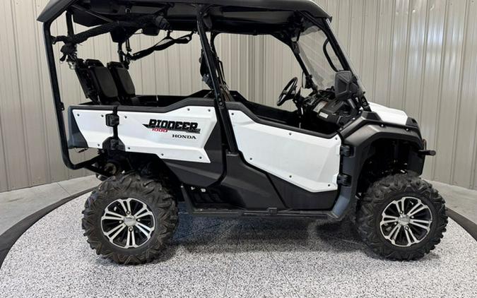 2016 Honda Pioneer 1000-5 DELUX