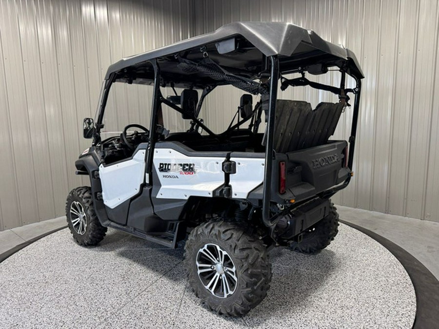 2016 Honda Pioneer 1000-5 DELUX