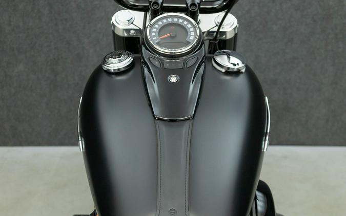 2018 HARLEY DAVIDSON FLSL SOFTAIL SLIM