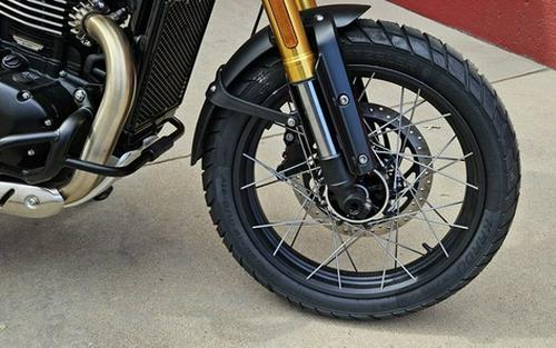 2026 Triumph Scrambler 400 XC Vanilla White
