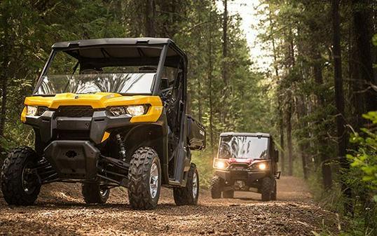 2017 Can-Am Defender XT HD8