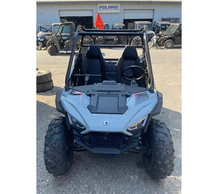 2024 Polaris RZR 200 EFI