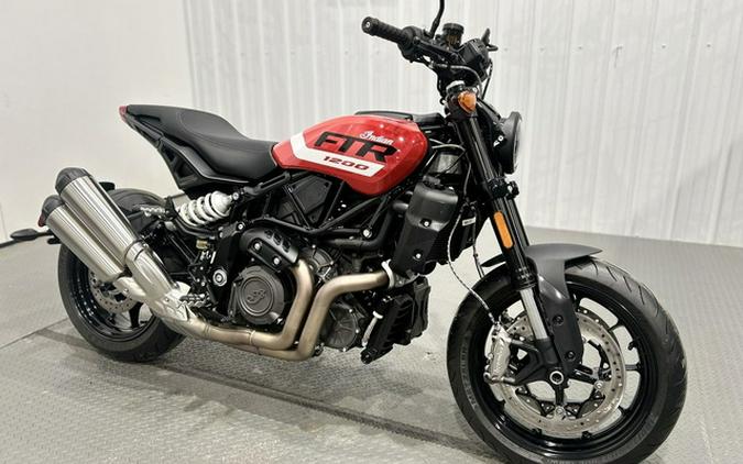 2024 Indian FTR Indy Red/Black
