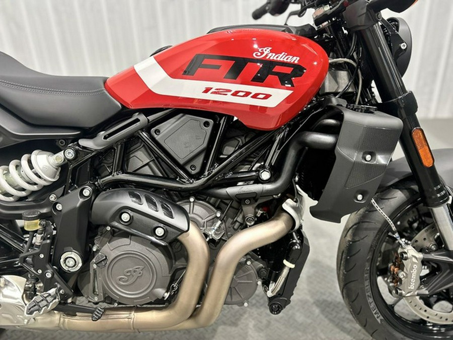 2024 Indian FTR Indy Red/Black