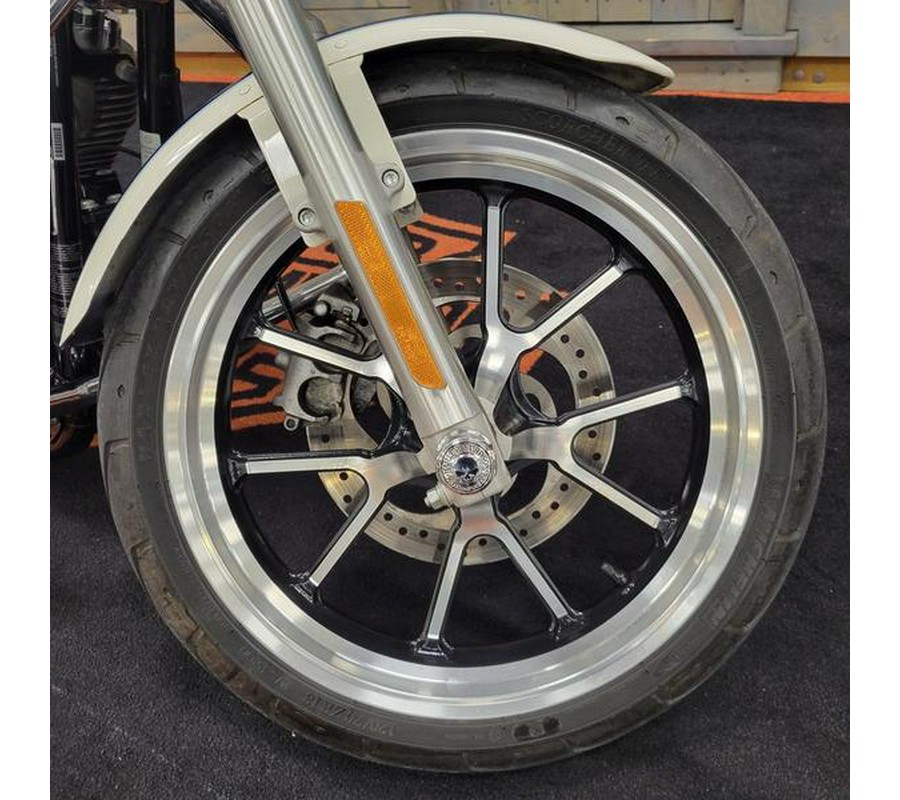 2014 Harley-Davidson® XL1200T - Sportster® SuperLow® 1200T