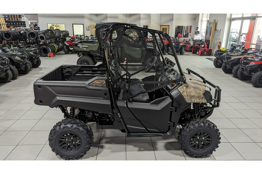 2026 Honda Pioneer 700 Forest