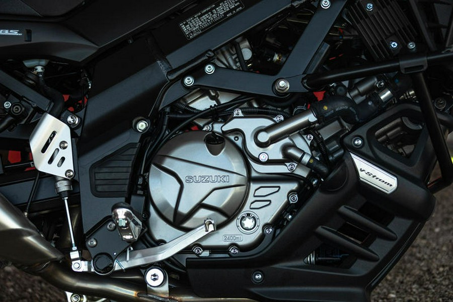 2025 Suzuki V-Strom 650XT Adventure