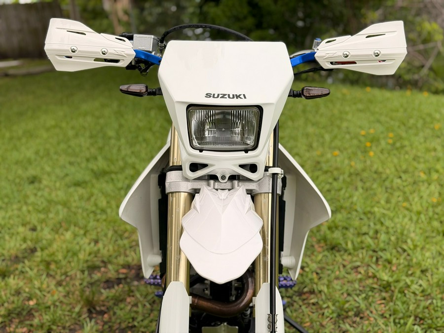 2023 Suzuki Motor of America Inc. DR-Z400SM