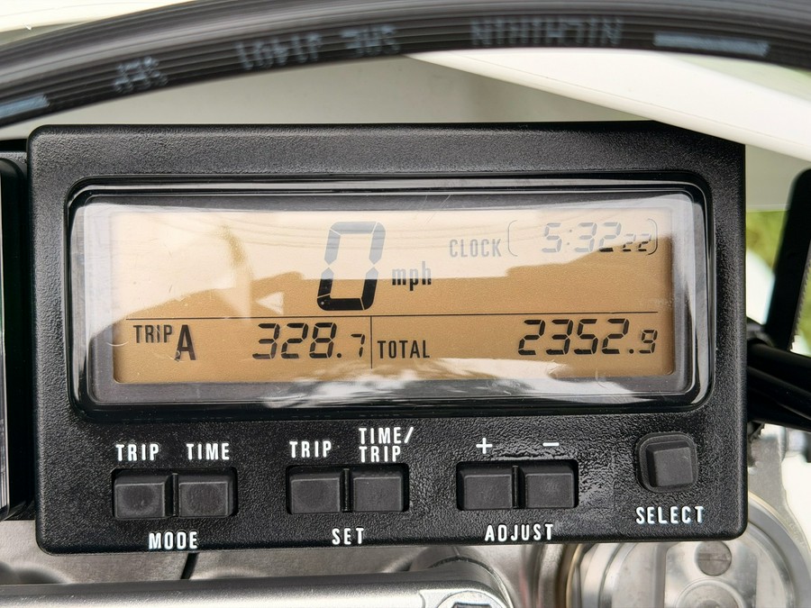 2023 Suzuki Motor of America Inc. DR-Z400SM