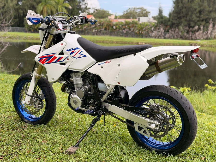 2023 Suzuki Motor of America Inc. DR-Z400SM