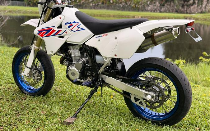 2023 Suzuki Motor of America Inc. DR-Z400SM
