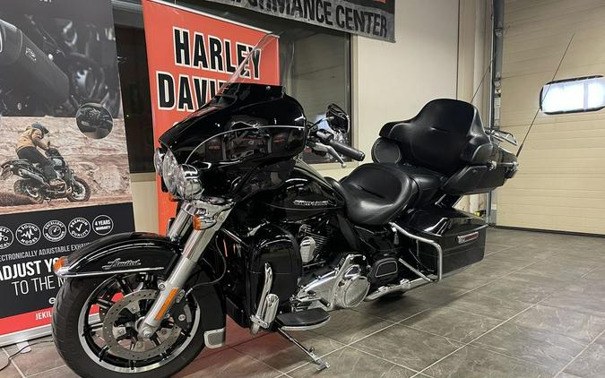 2016 Harley-Davidson® FLHTK - Ultra Limited