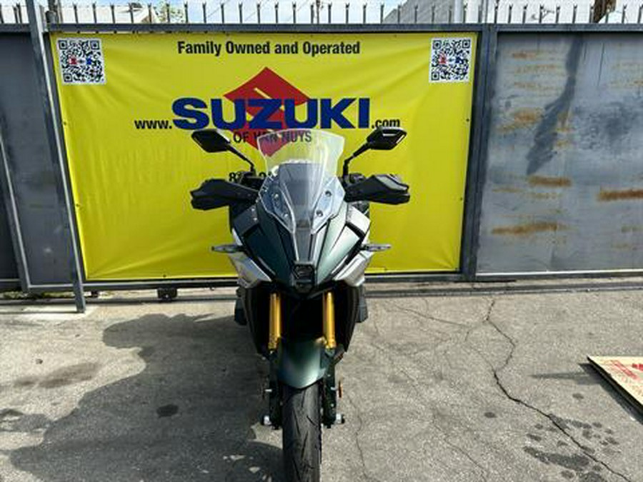 2024 Suzuki GSX-S1000GX+