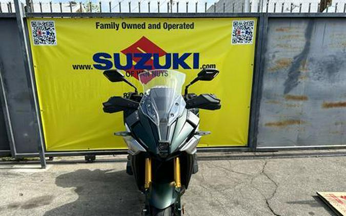 2024 Suzuki GSX-S1000GX+