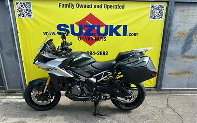 2024 Suzuki GSX-S1000GX+