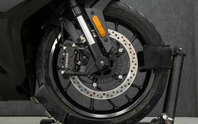 2025 CFMOTO 300SS W/ABS