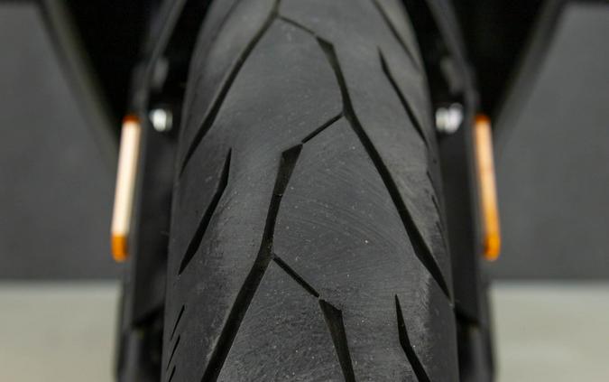 2025 CFMOTO 300SS W/ABS