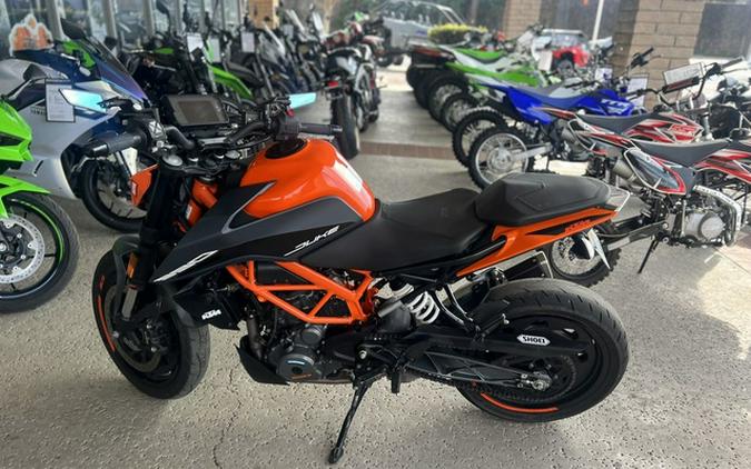 2023 KTM 390 Duke