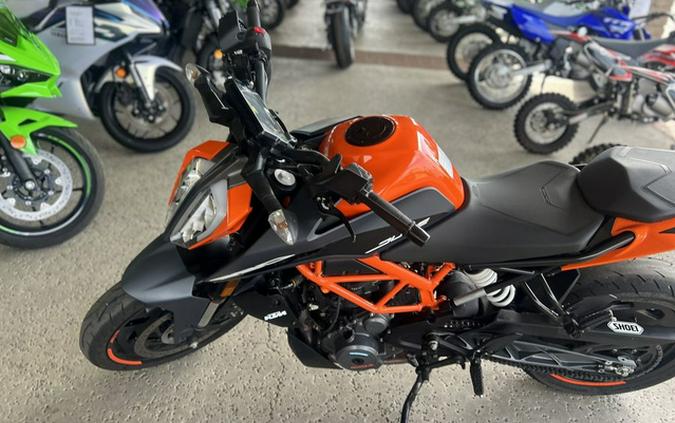 2023 KTM 390 Duke