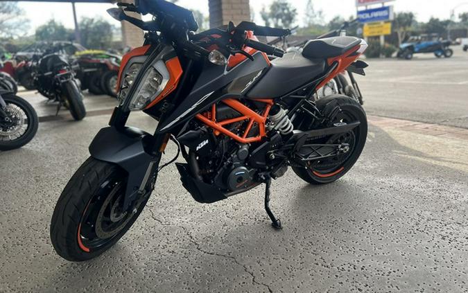 2023 KTM 390 Duke