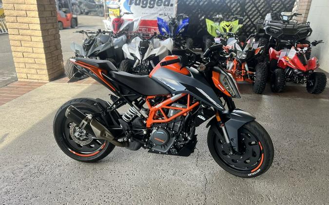 2023 KTM 390 Duke