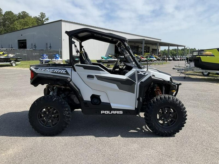 2022 Polaris® General XP 1000 Deluxe