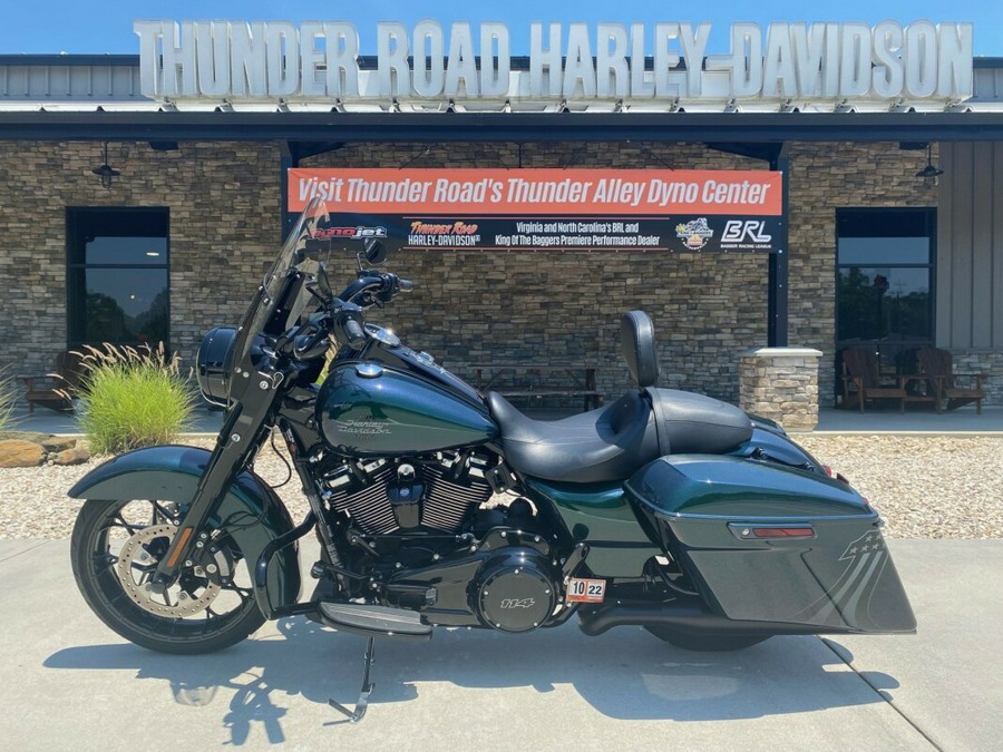 2021 Harley-Davidson Road King Special Snake Venom - Black Finish