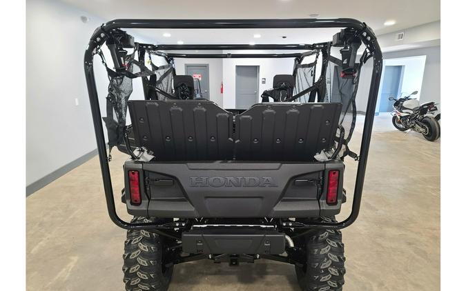 2025 Honda Pioneer 1000-5 Deluxe