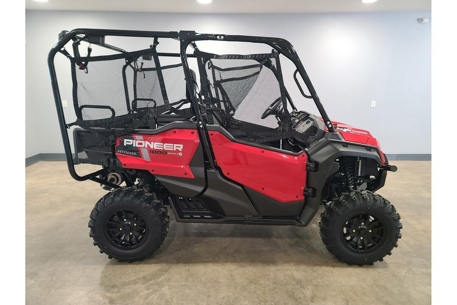 2025 Honda Pioneer 1000-5 Deluxe