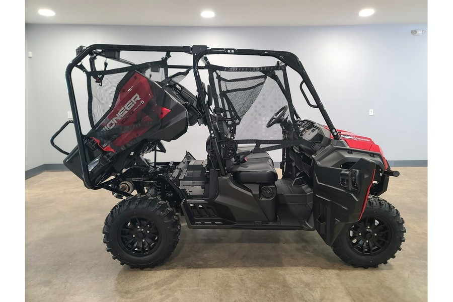 2025 Honda Pioneer 1000-5 Deluxe