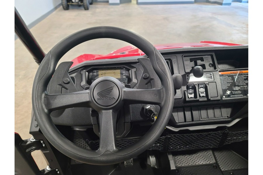 2025 Honda Pioneer 1000-5 Deluxe