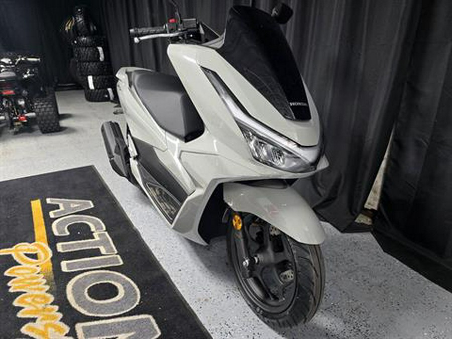 2026 Honda PCX